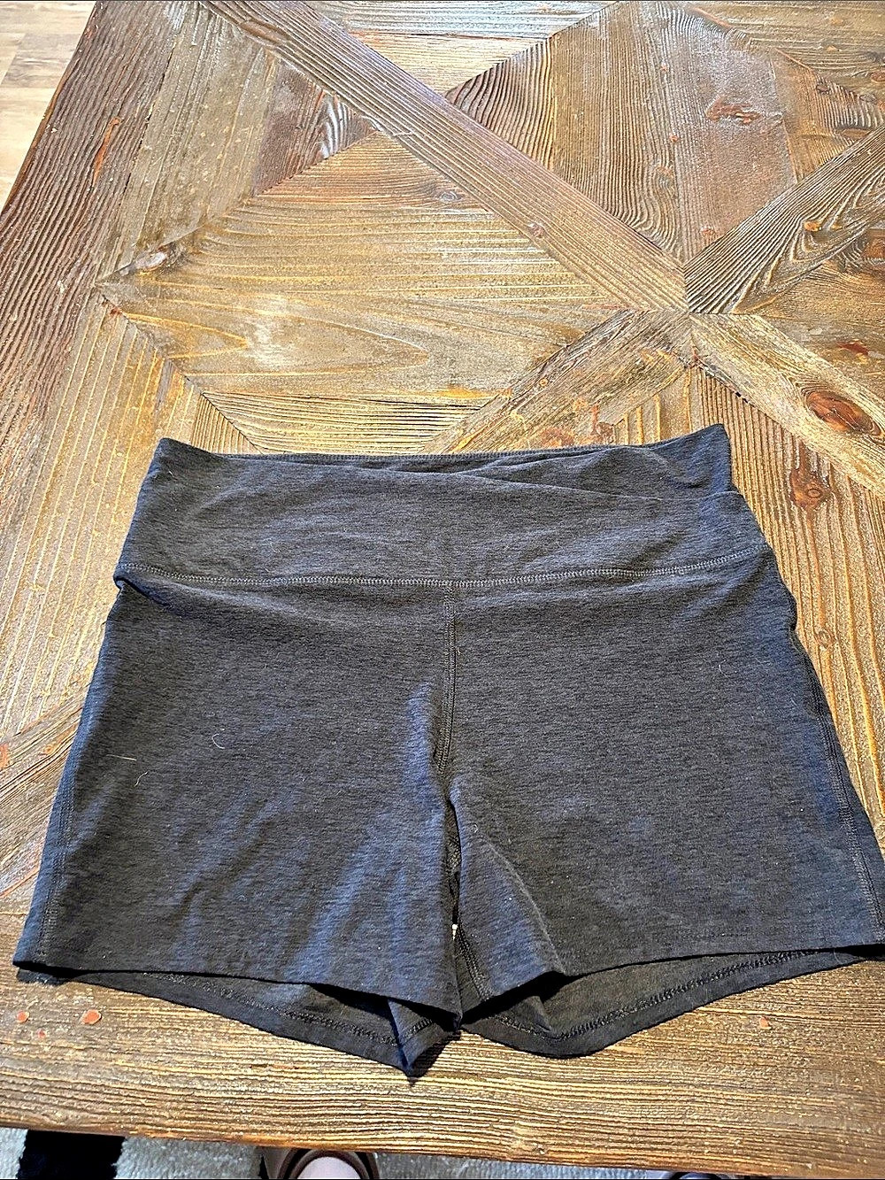 Athletic Works Crossover Waist High-Rise Active Shorts Black womens XL